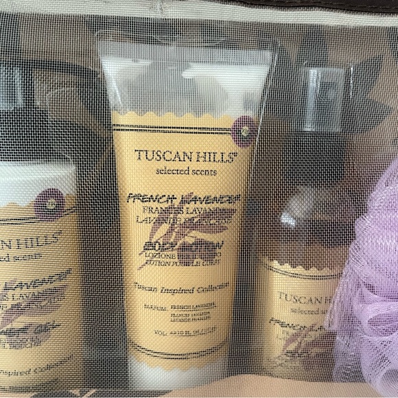 Tuscan Hills - French Lavender Scented Body Care Set - Picture 8 of 8